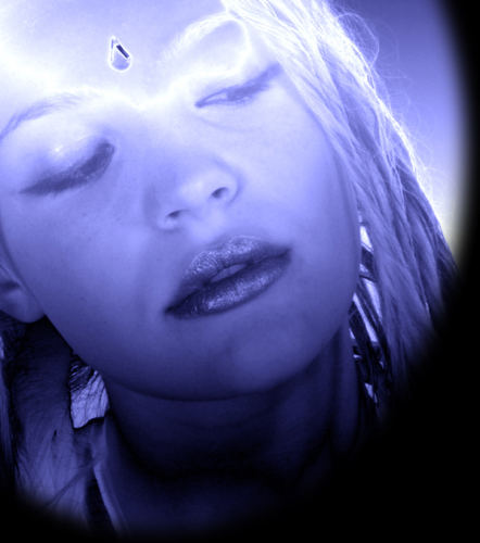 Description: Grace-Glow